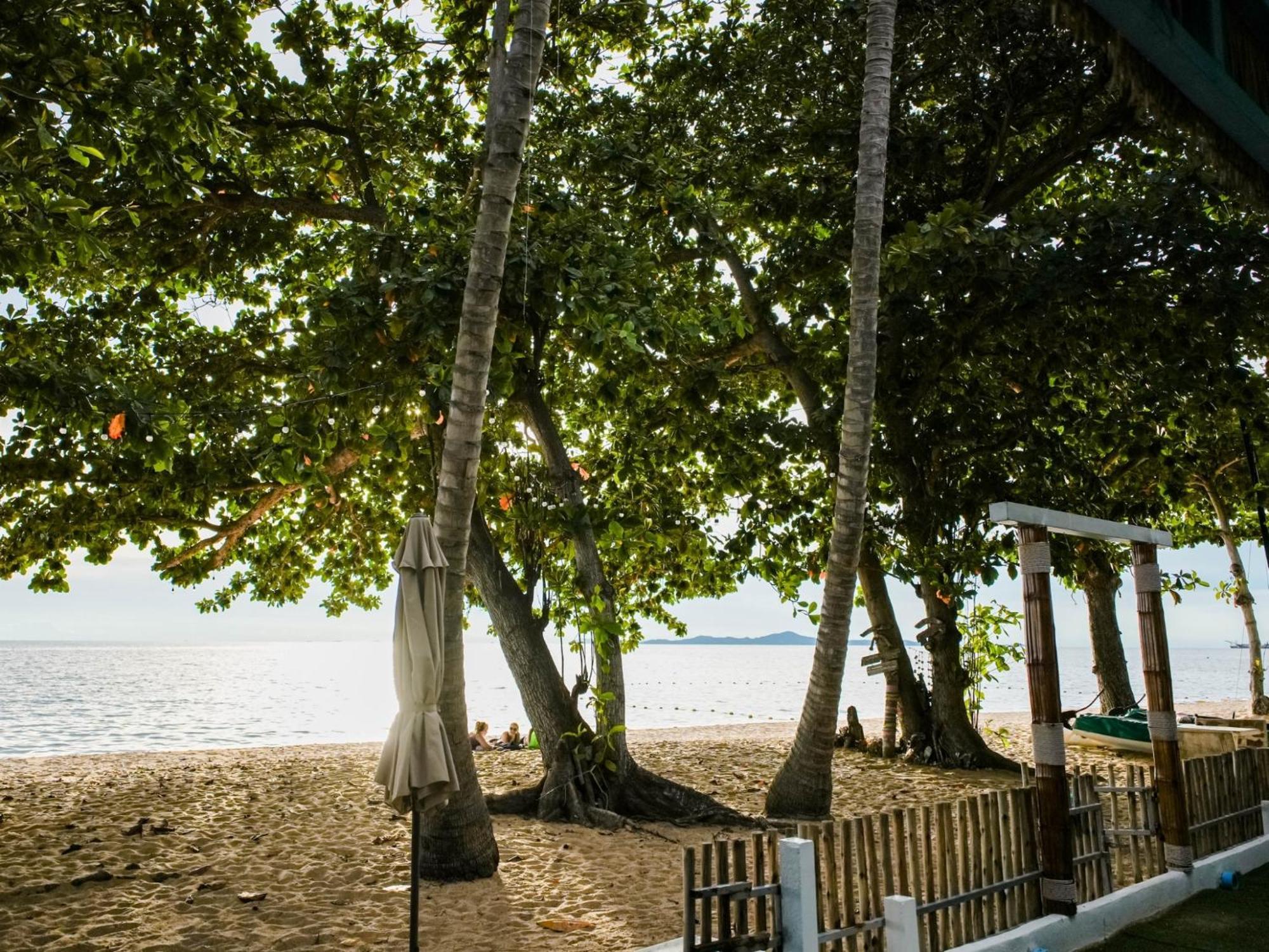 Beach House Camp Nacsomtien Kültér fotó